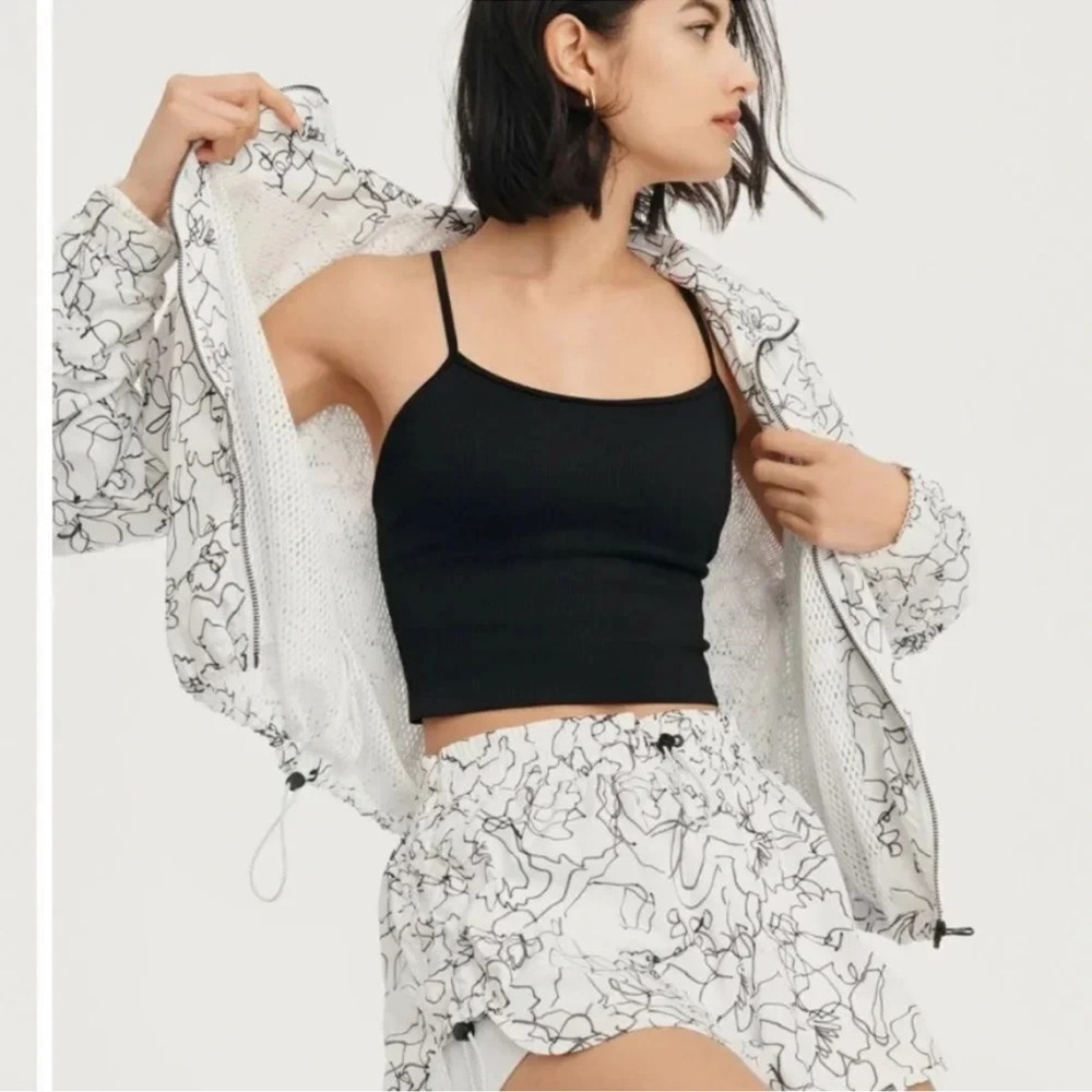 Dkny Sport Women's Ruched Windbreaker - White Sketch XL Size NWT - Picture 2 of 9